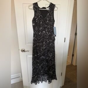 London Times Black Maxi Dress with White Floral Print